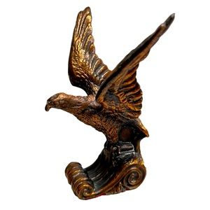 Vintage Solid Metal Statue Bronze Copper Casting Of Flying Eagle Home Decor